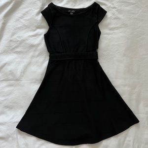 Ava & Yelly Girls Black Mesh Cutout Dress